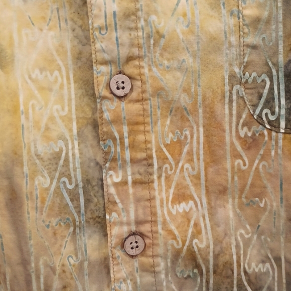 Basic Options XL Men's Tie dye pattern Green yellow Aloha Hawaiian Shirt - Picture 4 of 7